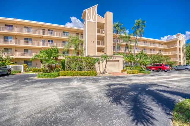 2 of 39 - 6865 Huntington Lane #105, Delray Beach, FL