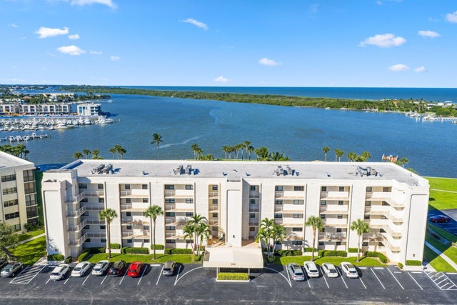 3 of 35 - 200 Intracoastal Place #206, Jupiter, FL