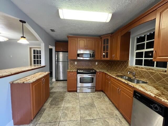 3 of 19 - 2800 Sw 4th Court, Fort Lauderdale, FL