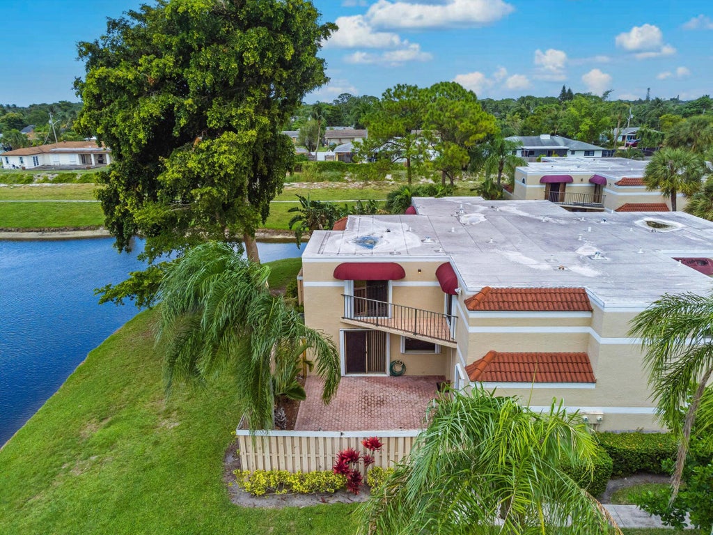 4075 Village Drive #d, Delray Beach