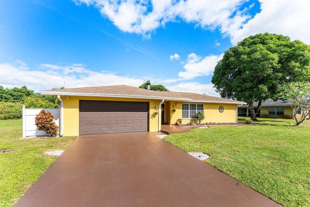 5455 Pine Tree Dr, Delray Beach