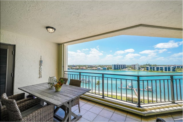 4 of 23 - 19850 S Beach Road #8-d, Jupiter, FL