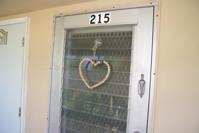 3 of 12 - 215 Sheffield #i, West Palm Beach, FL