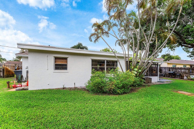 5 of 32 - 3753 Barkis Avenue, Boynton Beach, FL