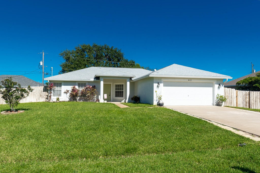 413 Sw Mccomb Av, Port Saint Lucie