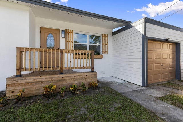 2 of 30 - 1107 Jasmine Avenue, Fort Pierce, FL