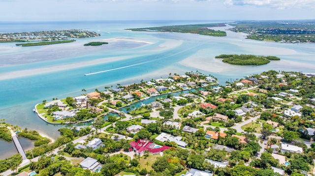 7 Island Road, Sewalls Point