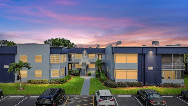 137 Burgundy C ## 137, Delray Beach