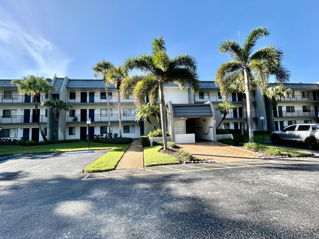 4801 Esedra Ct #104, Lake Worth