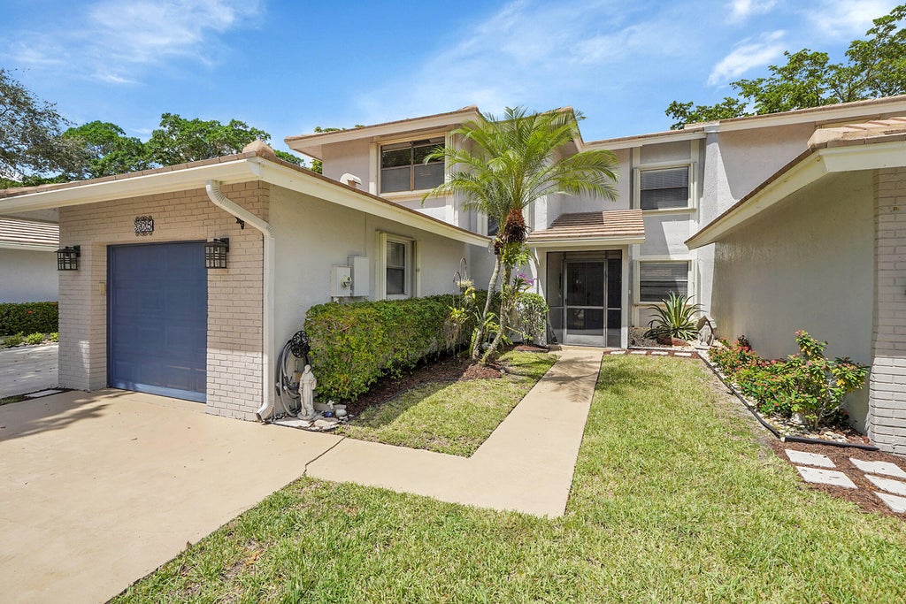 3335 Deer Creek Lake Shore Dr, Deerfield Beach