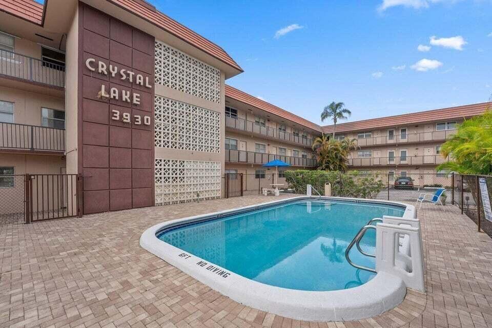 3930 Crystal Lake Dr #107, Deerfield Beach