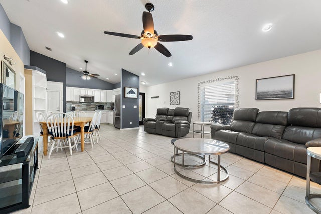 2 of 28 - 146 Pennock Landing Circle, Jupiter, FL