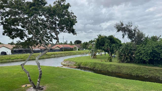 5243 Europa Drive #j, Boynton Beach