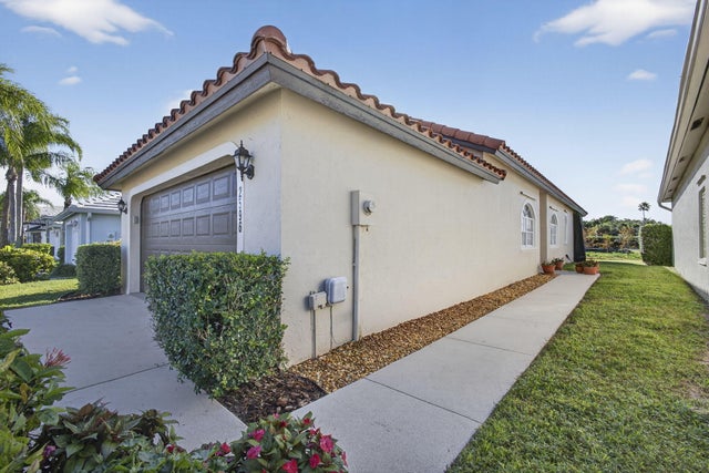 2 of 27 - 2596 Country Golf Drive, Wellington, FL