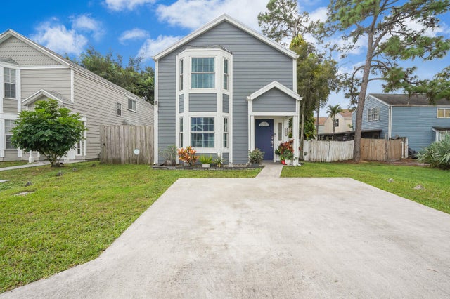 5828 Cassandra Court, West Palm Beach