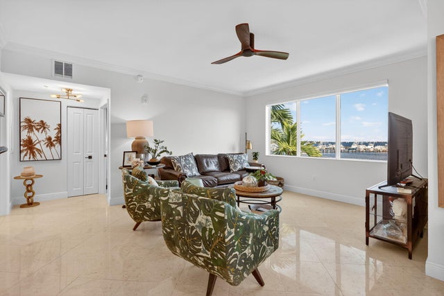 2 of 47 - 675 Nw Flagler Avenue #202, Stuart, FL