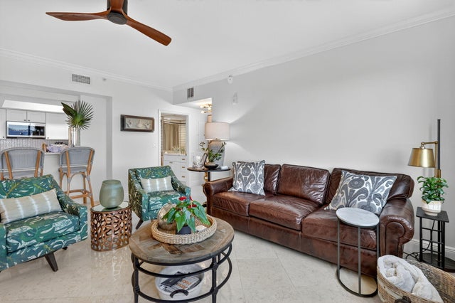 4 of 47 - 675 Nw Flagler Avenue #202, Stuart, FL