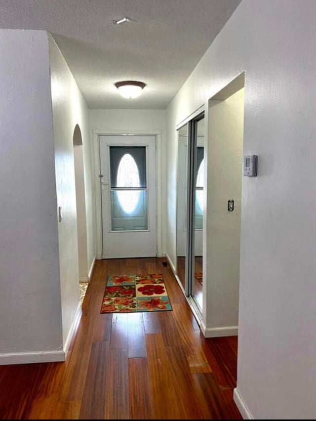 4 of 18 - 1100 Tallwood Avenue #201, Hollywood, FL