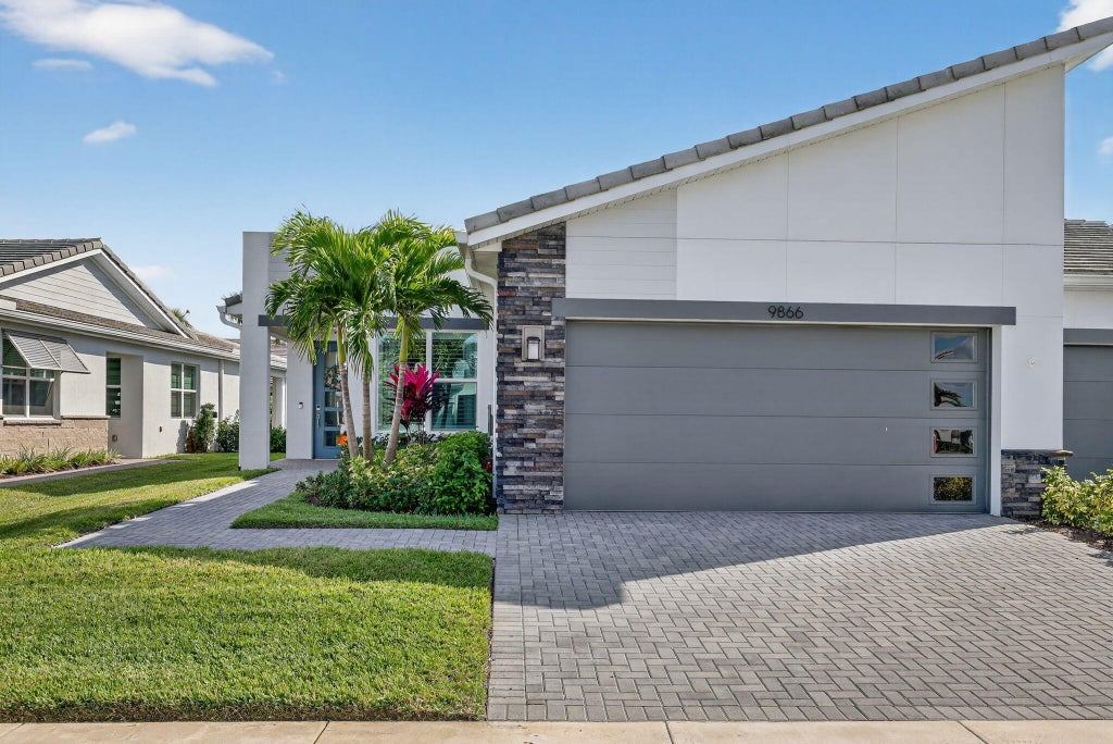 9866 Sw Veronese Dr, Port Saint Lucie