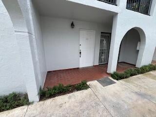 18206 Mediterranean Blvd #4-21, Hialeah