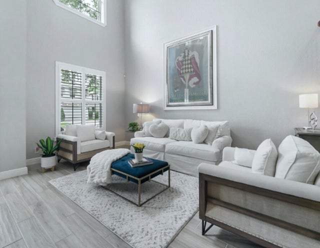 2 of 32 - 8726 Tally Ho Lane, West Palm Beach, FL