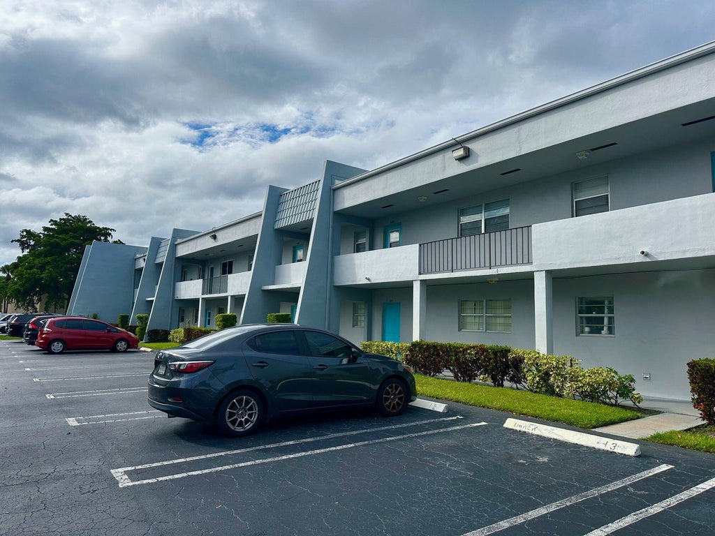 2600 Fiore Way #207-b, Delray Beach