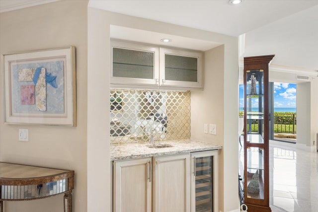 4 of 50 - 19850 Beach Road #2b, Jupiter, FL