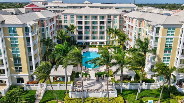 3 of 22 - 806 E Windward Way E #201, Lantana, FL