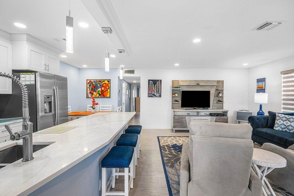 437 High Point Blvd #d, Delray Beach