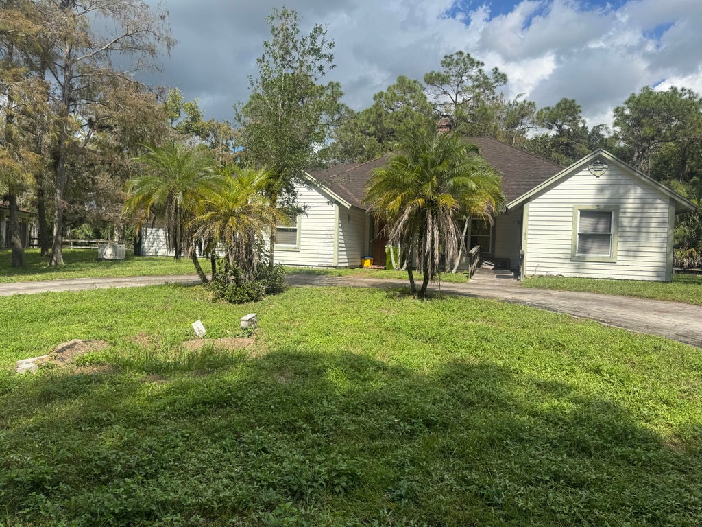 1686 E Road, Loxahatchee Groves
