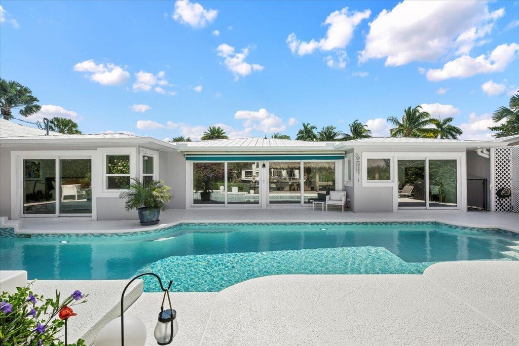 518 Sw South Carolina Drive, Stuart