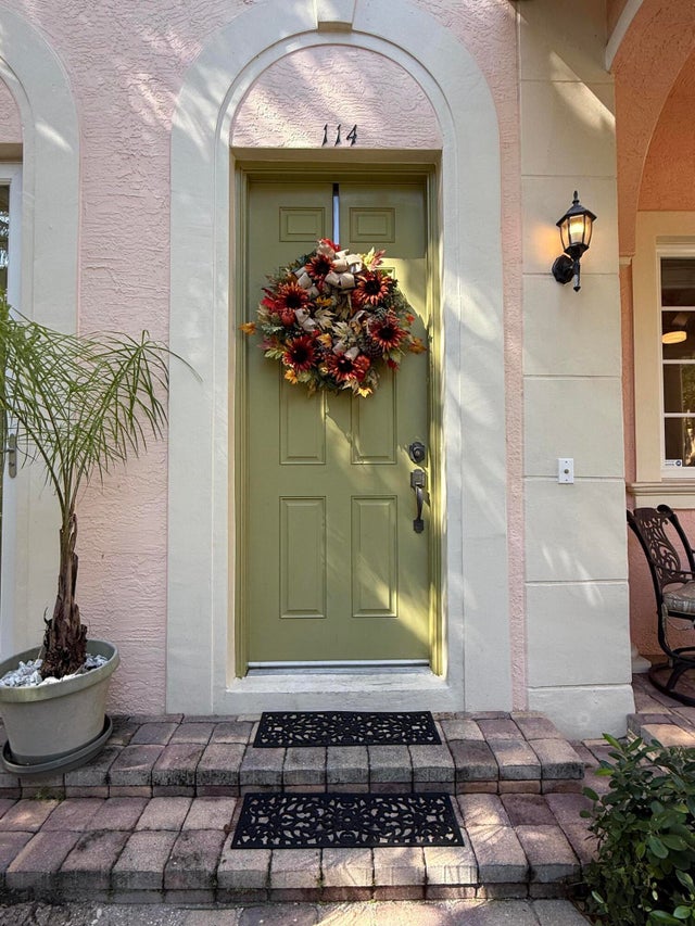5 of 53 - 114 Ennis Lane, Jupiter, FL