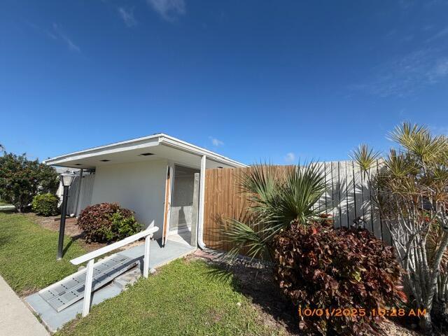 96 East Ct, Royal Palm Beach