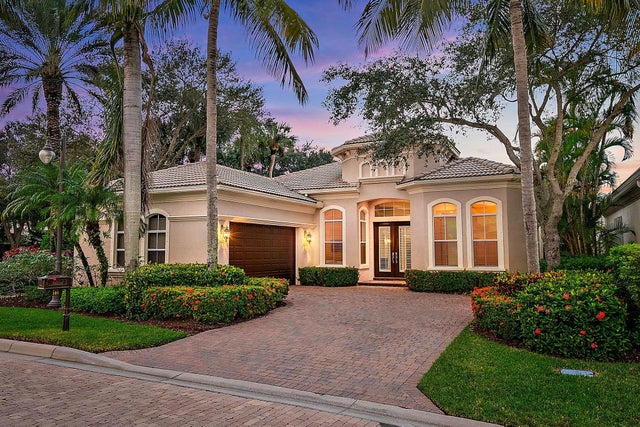 2 of 99 - 101 Dalena Way, Palm Beach Gardens, FL