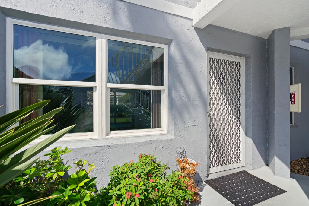 3278 Se Aster Lane #f155, Stuart