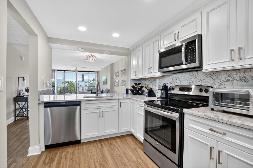 4 Royal Palm Way #3020, Boca Raton