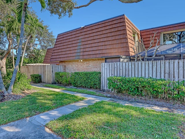 1415 14th Lane, Palm Beach Gardens