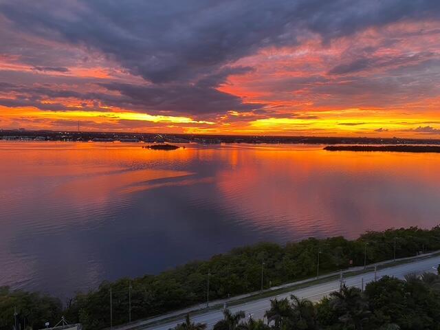 5280 N Ocean Dr #15 E, Singer Island