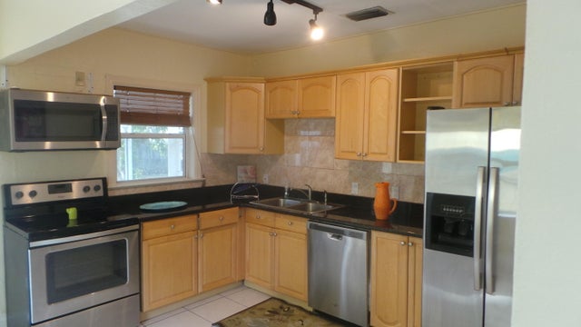 437 Macy Street, West Palm Beach