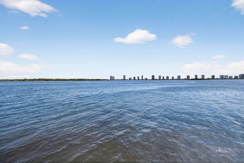 105 Paradise Harbour Blvd #102, North Palm Beach