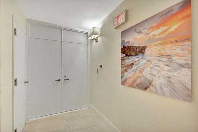 5550 N Ocean Drive #2b, Singer Island