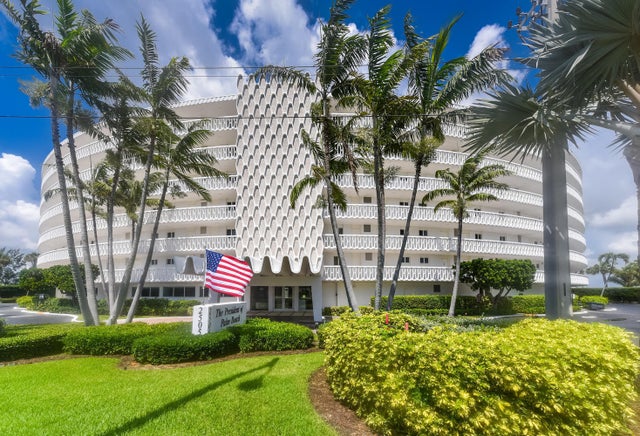 2 of 31 - 2505 S Ocean Boulevard #411, Palm Beach, FL