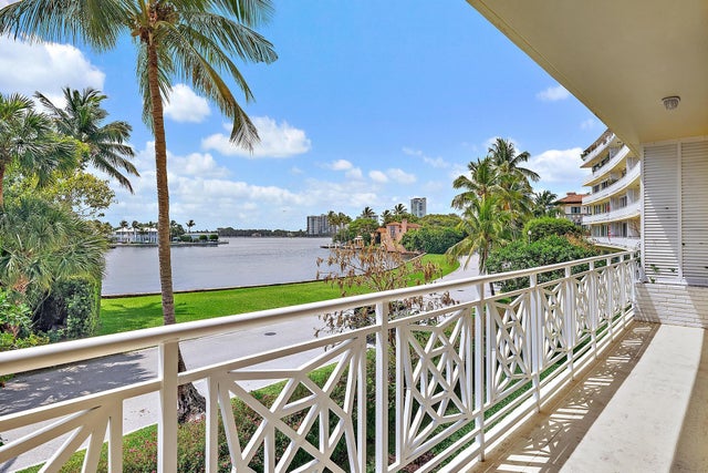 2 of 42 - 425 Worth Avenue #2f, Palm Beach, FL