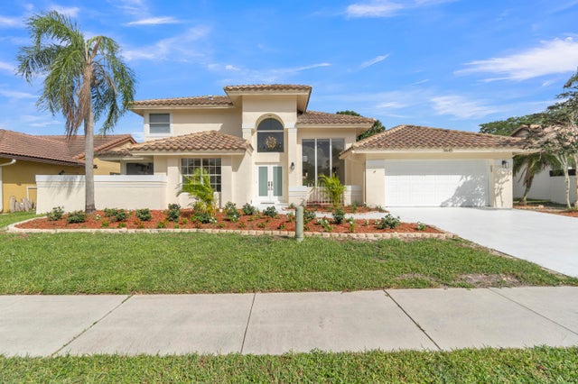 9645 Carousel Circle N, Boca Raton