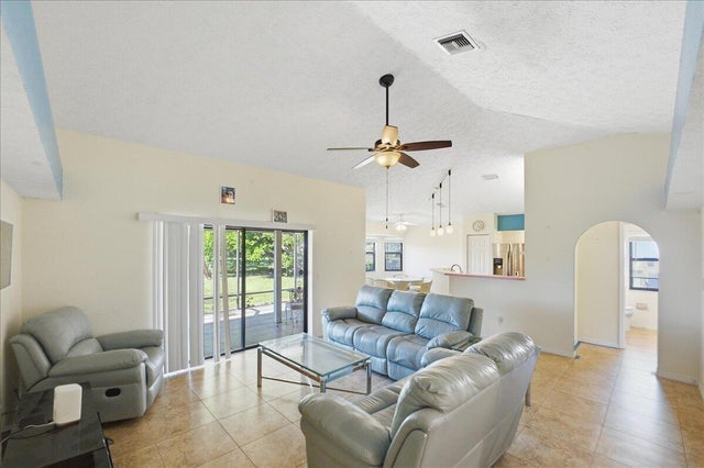 3 of 33 - 2516 Se University Terrace, Port Saint Lucie, FL