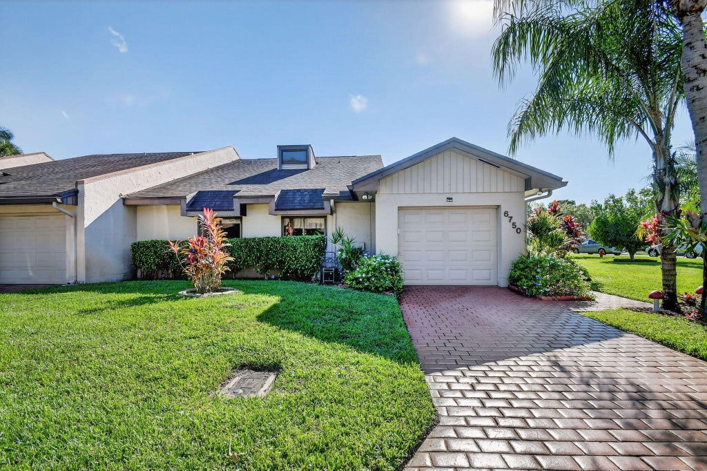 6750 Versailles Court, Lake Worth