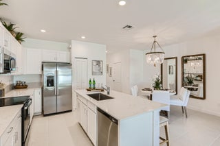 Photo of Listing #RX-11136959