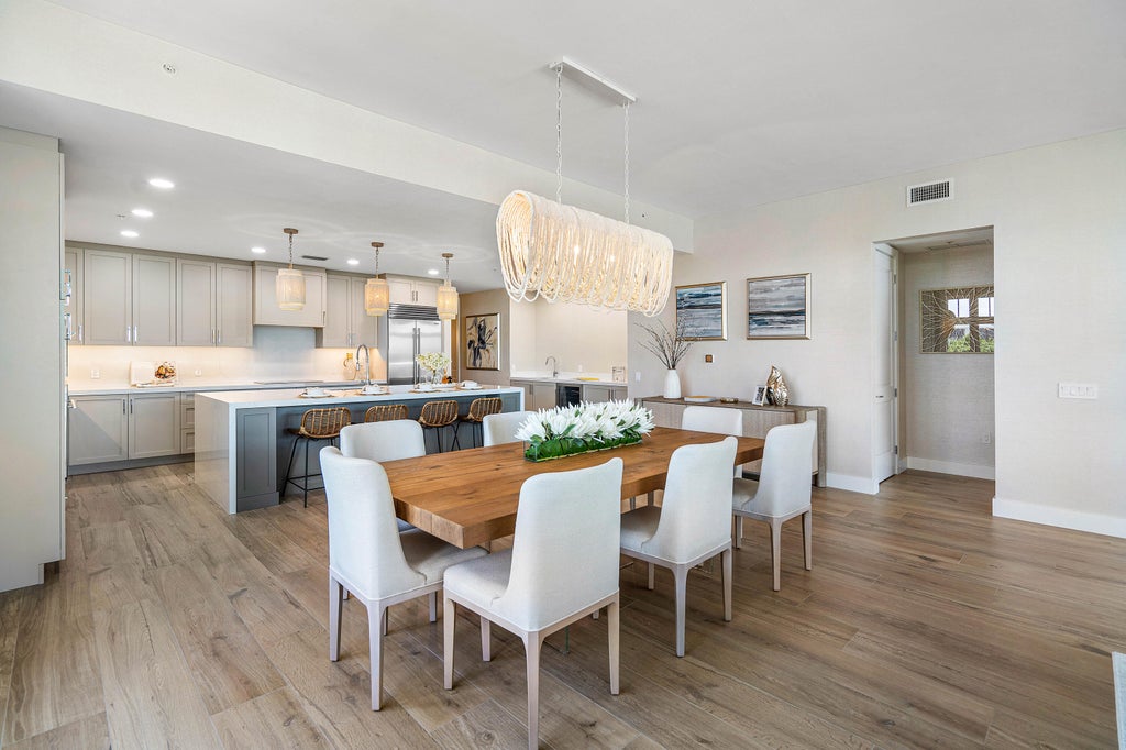 184 Lake Dr #2203, Palm Beach Shores