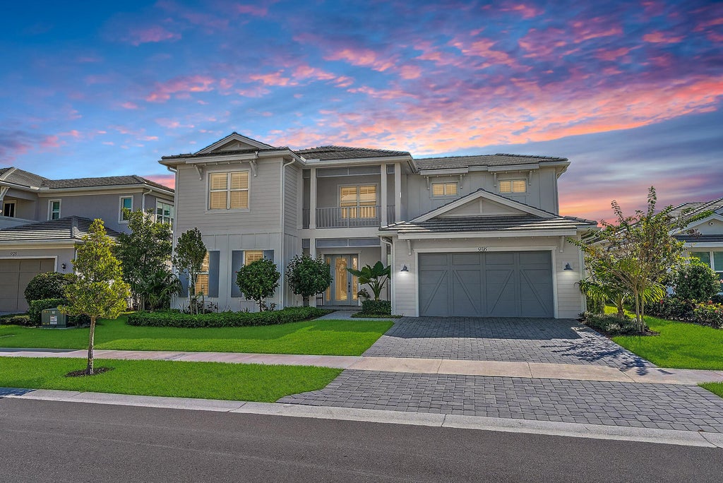 9316 Crestview Cir, Palm Beach Gardens