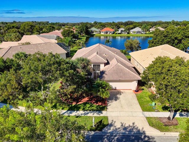 2 of 44 - 9089 Bay Harbour Circle, West Palm Beach, FL